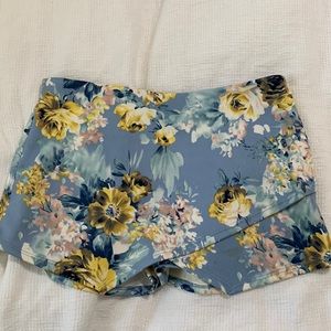 Blu Spero floral Skort
